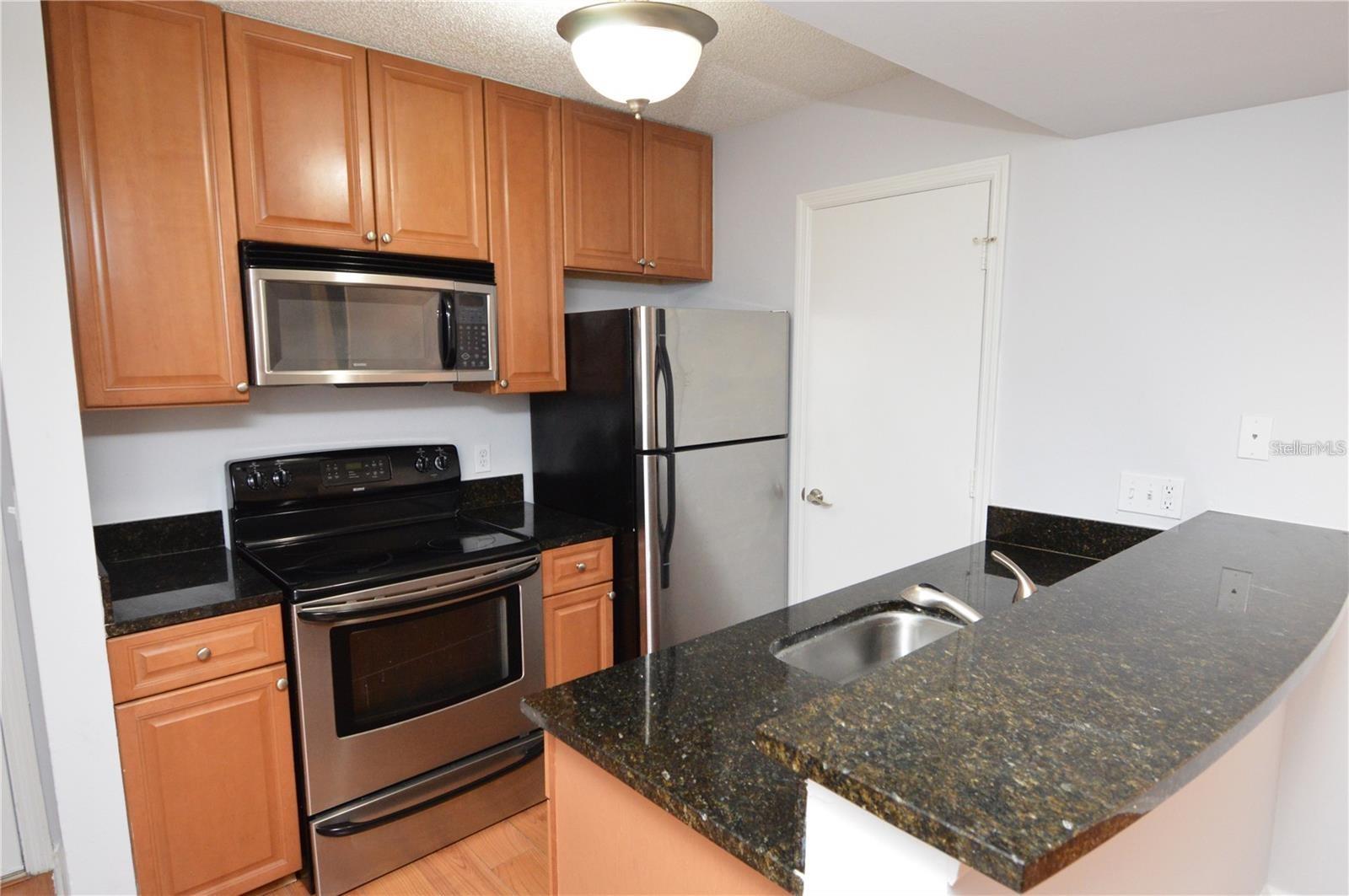 BAYPOINTE PRESERVE CONDO - Residential Lease