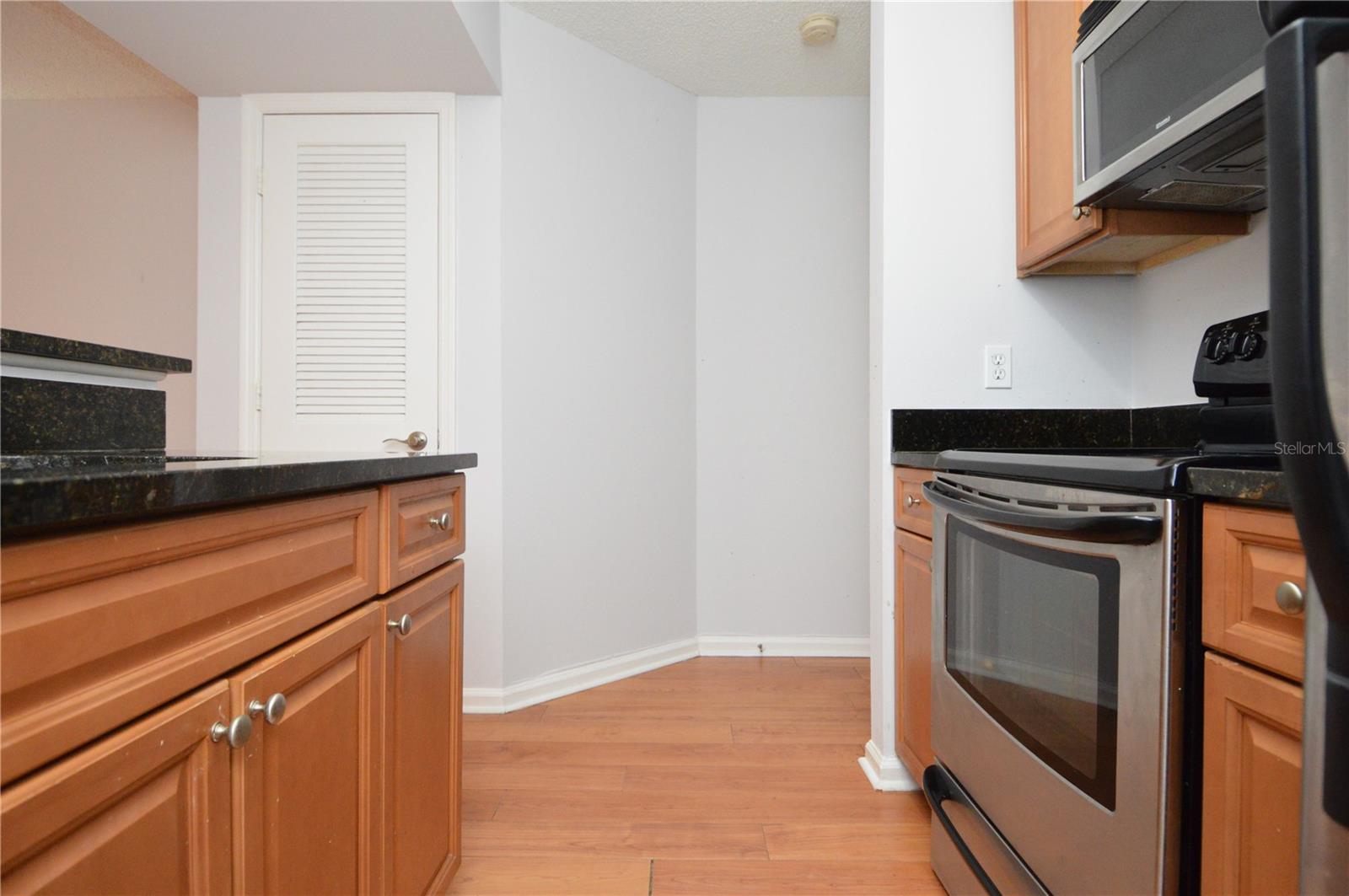 BAYPOINTE PRESERVE CONDO - Residential Lease