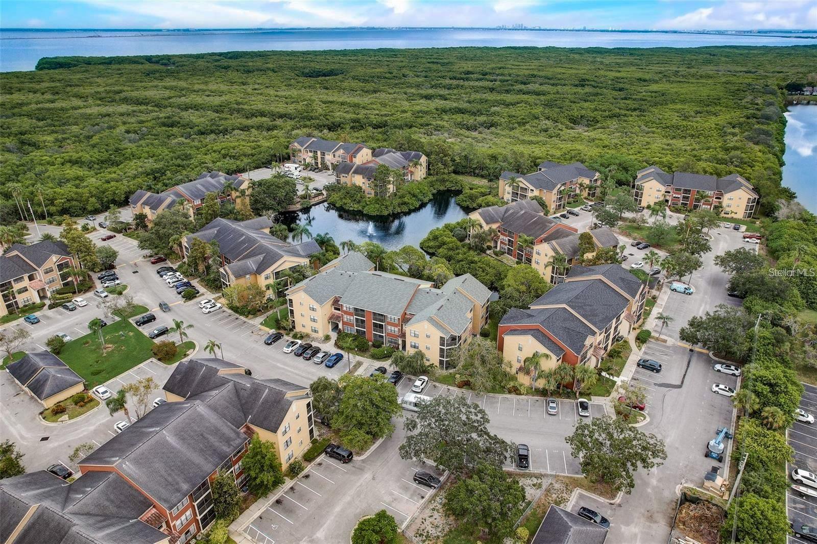 BAYPOINTE PRESERVE CONDO - Residential Lease