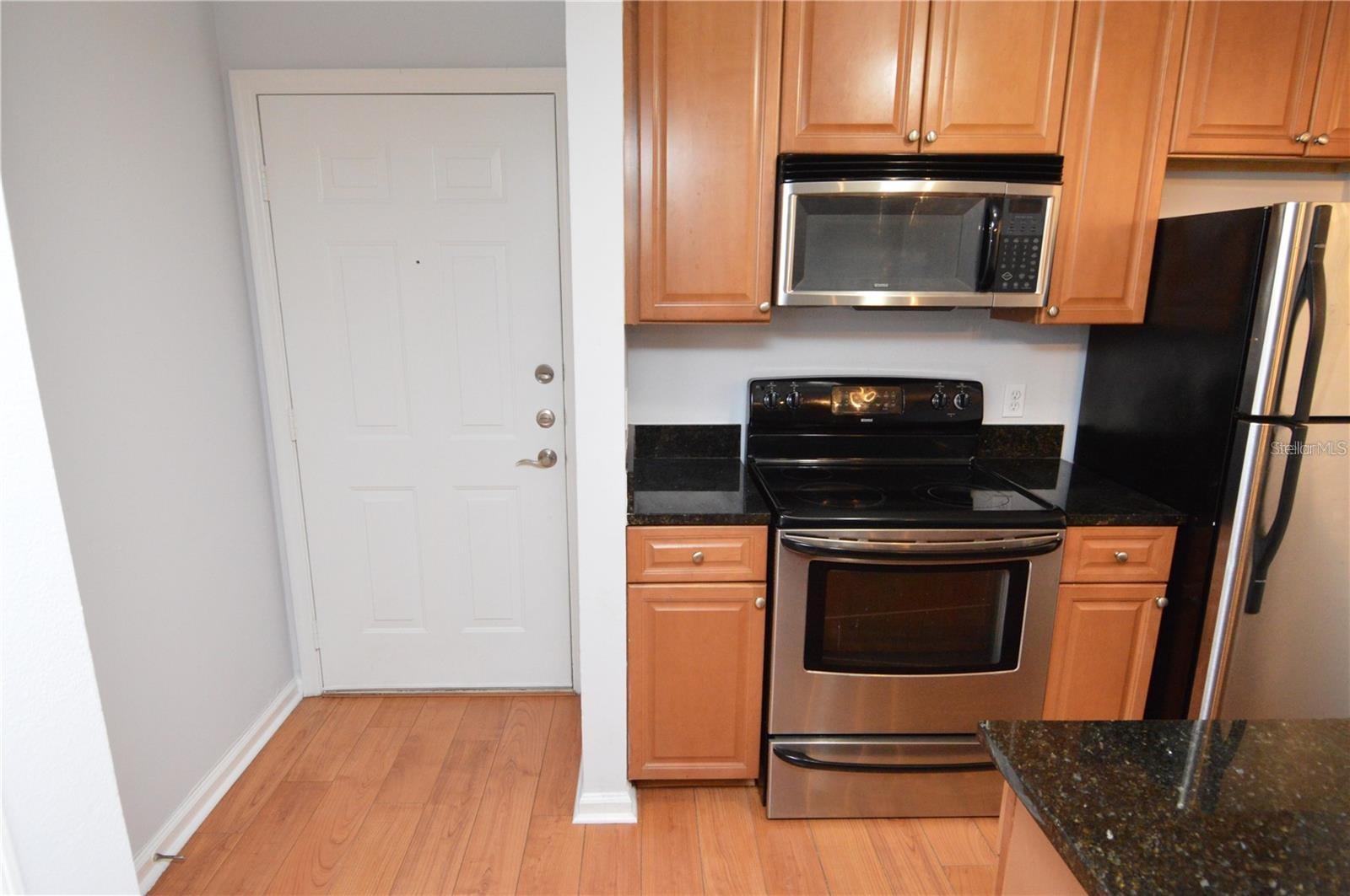 BAYPOINTE PRESERVE CONDO - Residential Lease