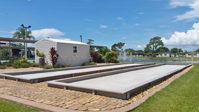 BLUE HERON PINES - Residential