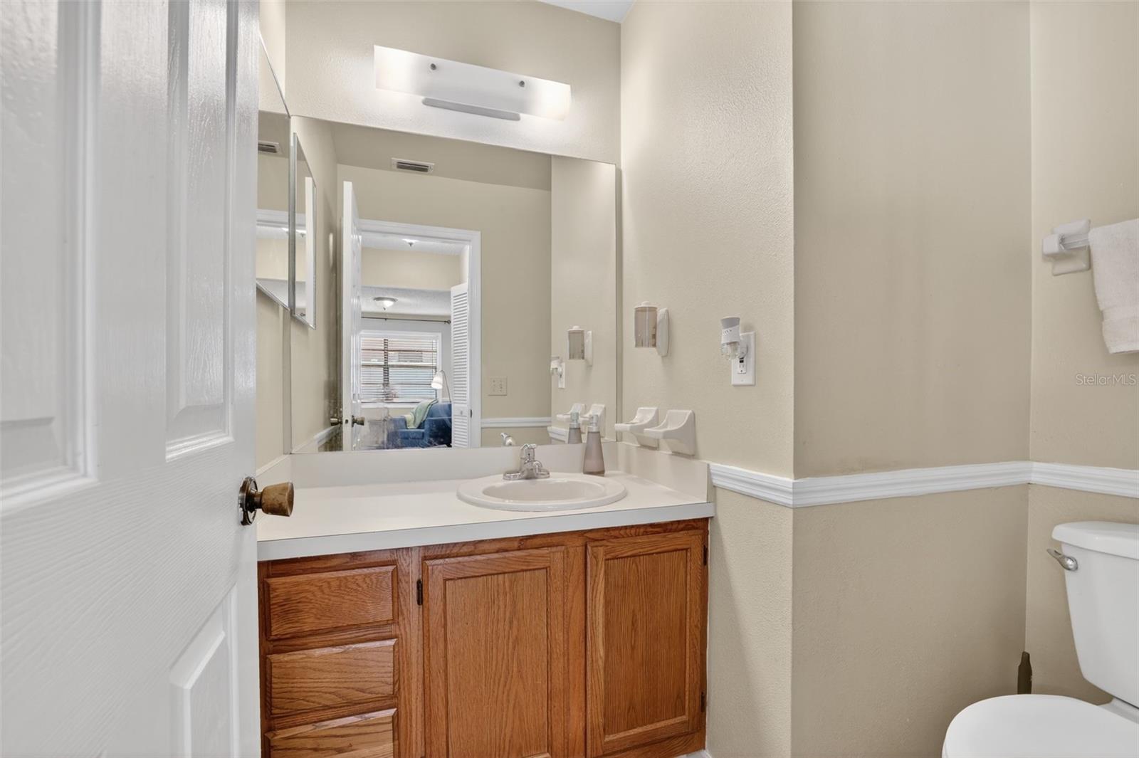 LE CLARE SHORES - Residential