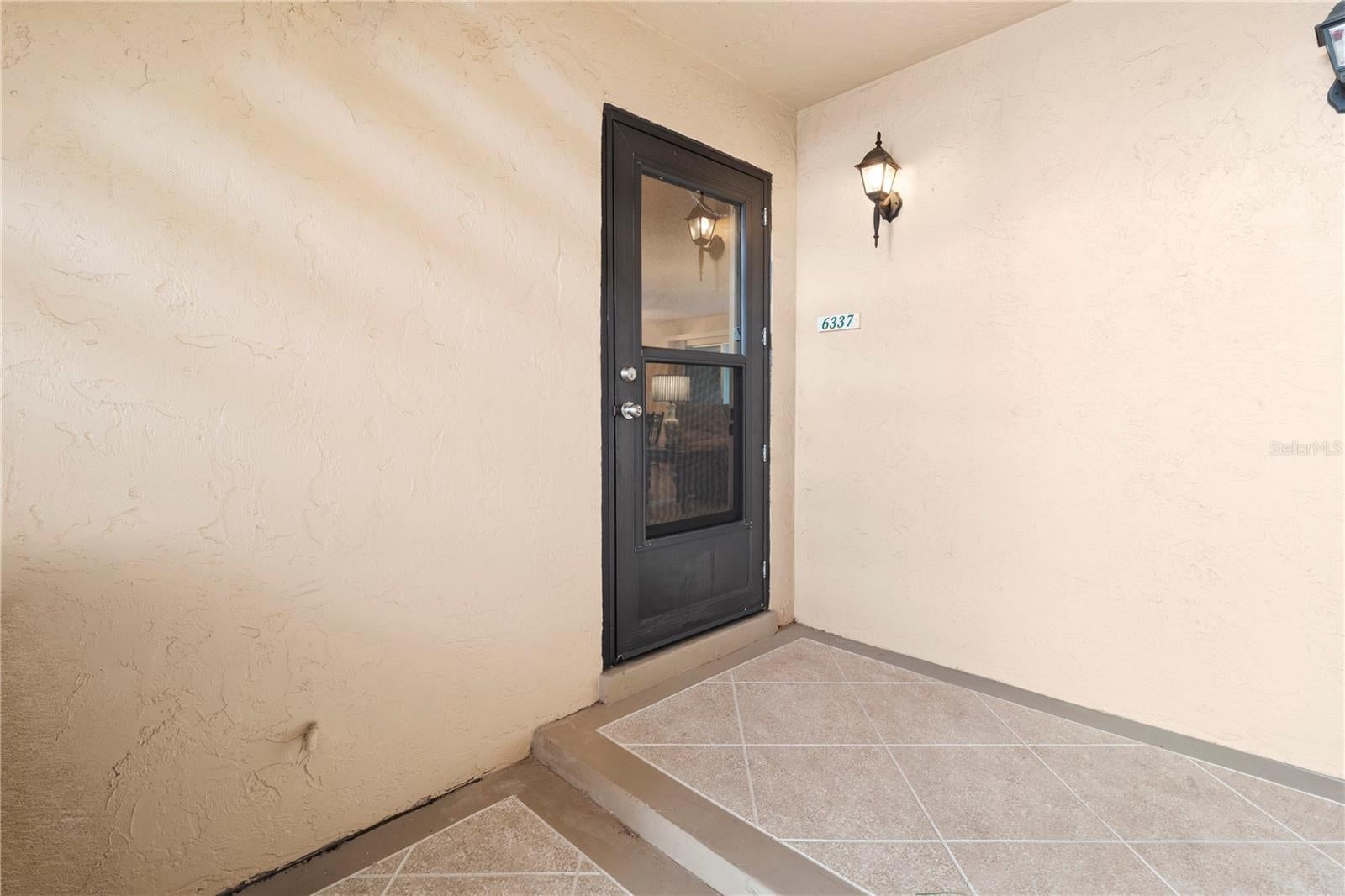 6337 MANATEE AVENUE W 6337
