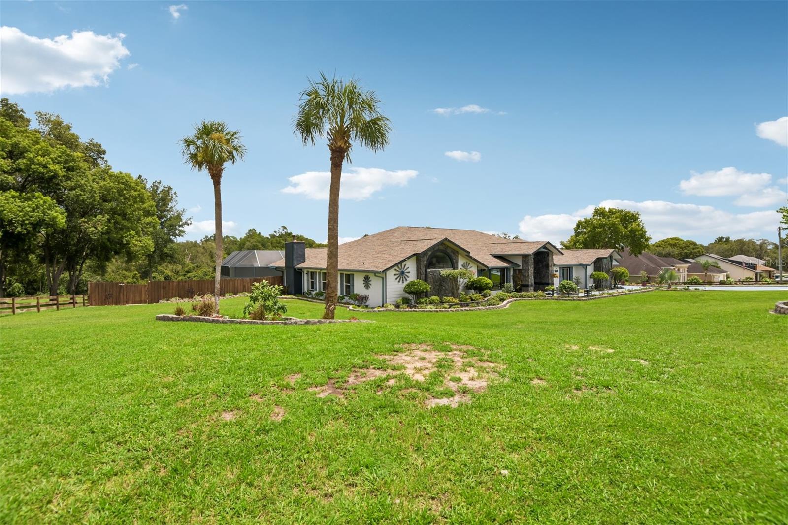 5318 SANDRA DRIVE