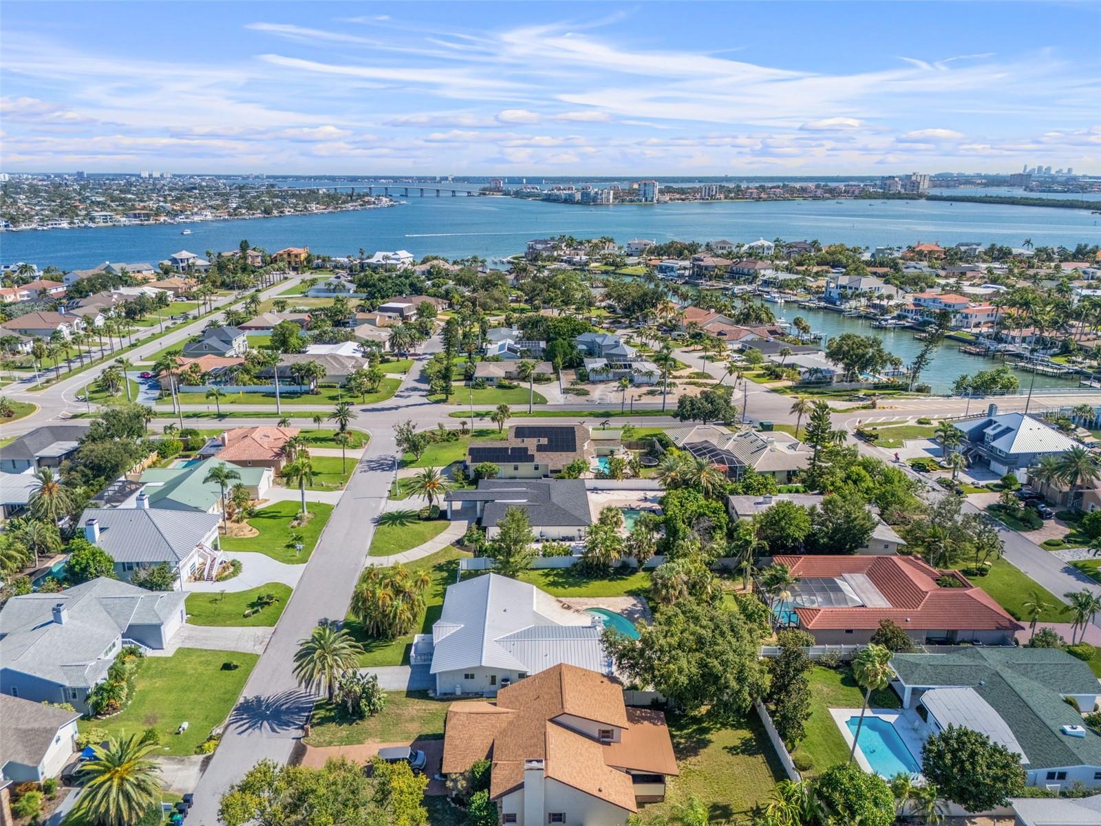 TIERRA VERDE - Residential