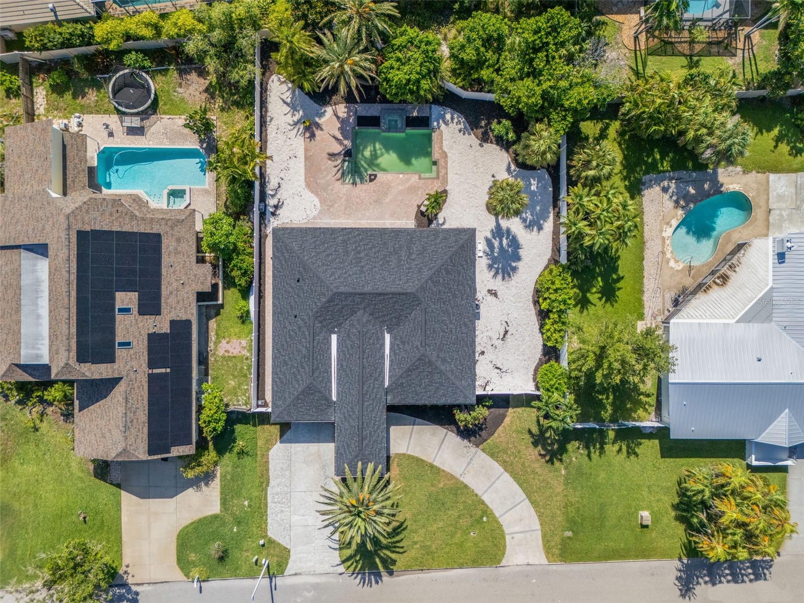 TIERRA VERDE - Residential