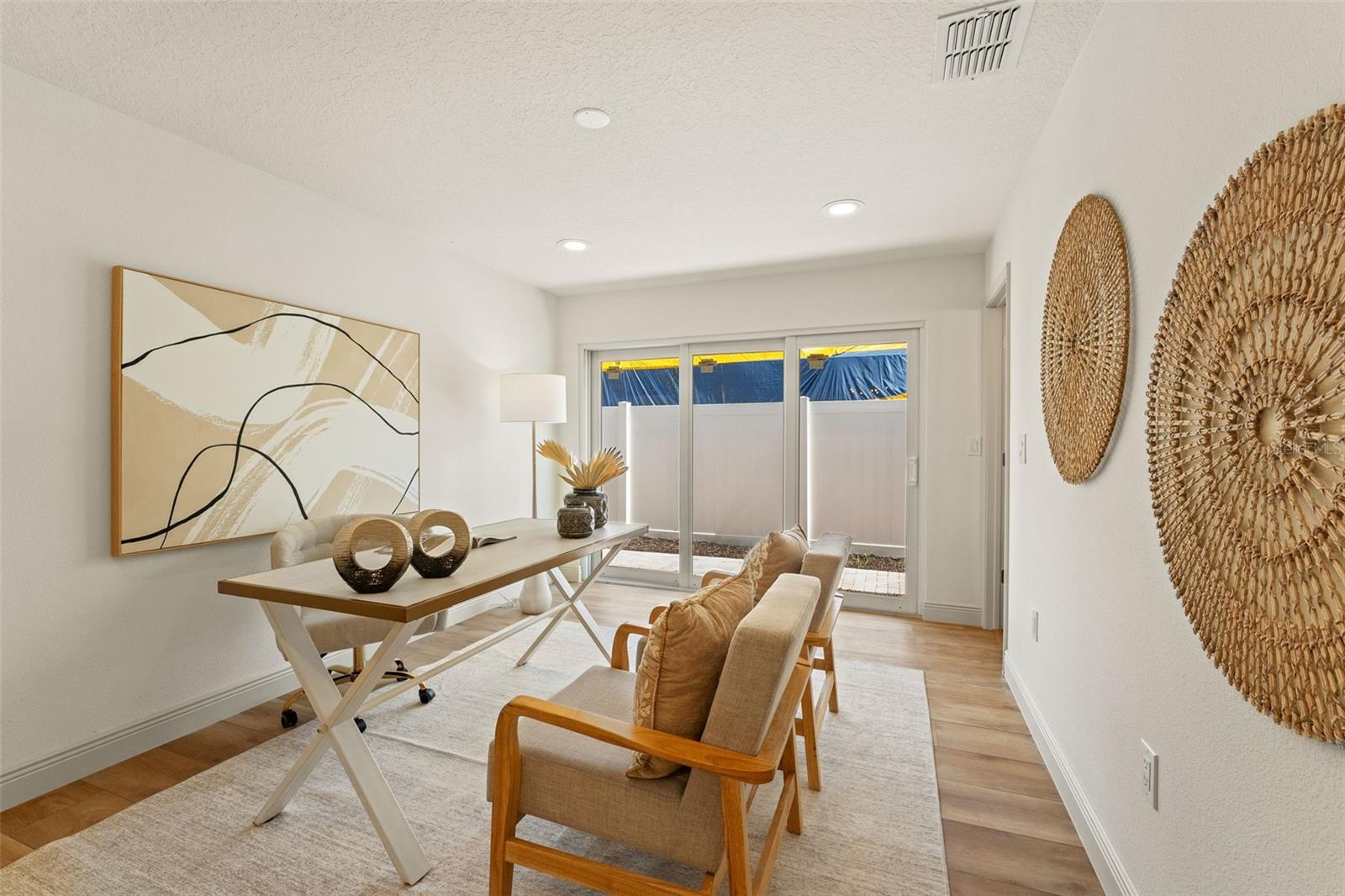 TIERRA VERDE - Residential