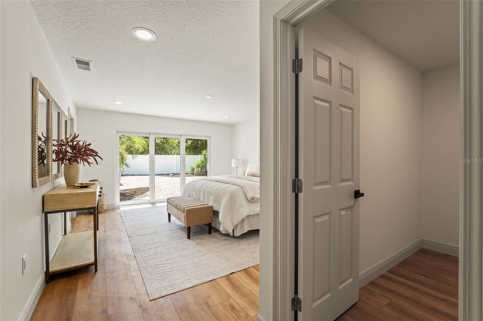 TIERRA VERDE - Residential
