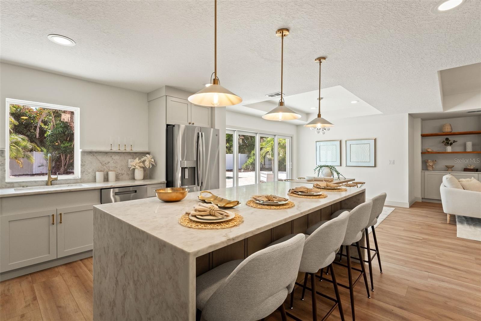 TIERRA VERDE - Residential