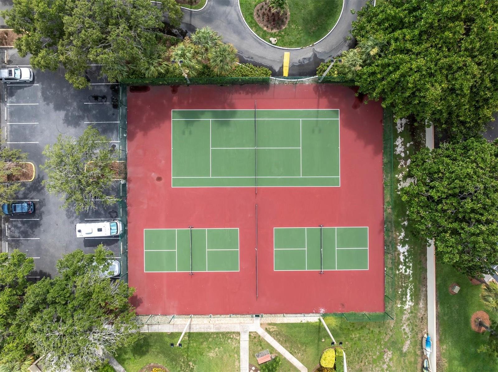 SEAPOINTE TERRACE CONDO - Residential Lease