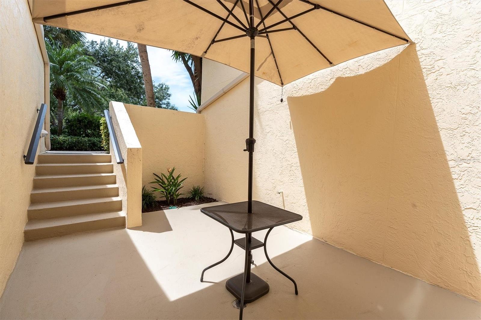 SEAPOINTE TERRACE CONDO - Residential Lease