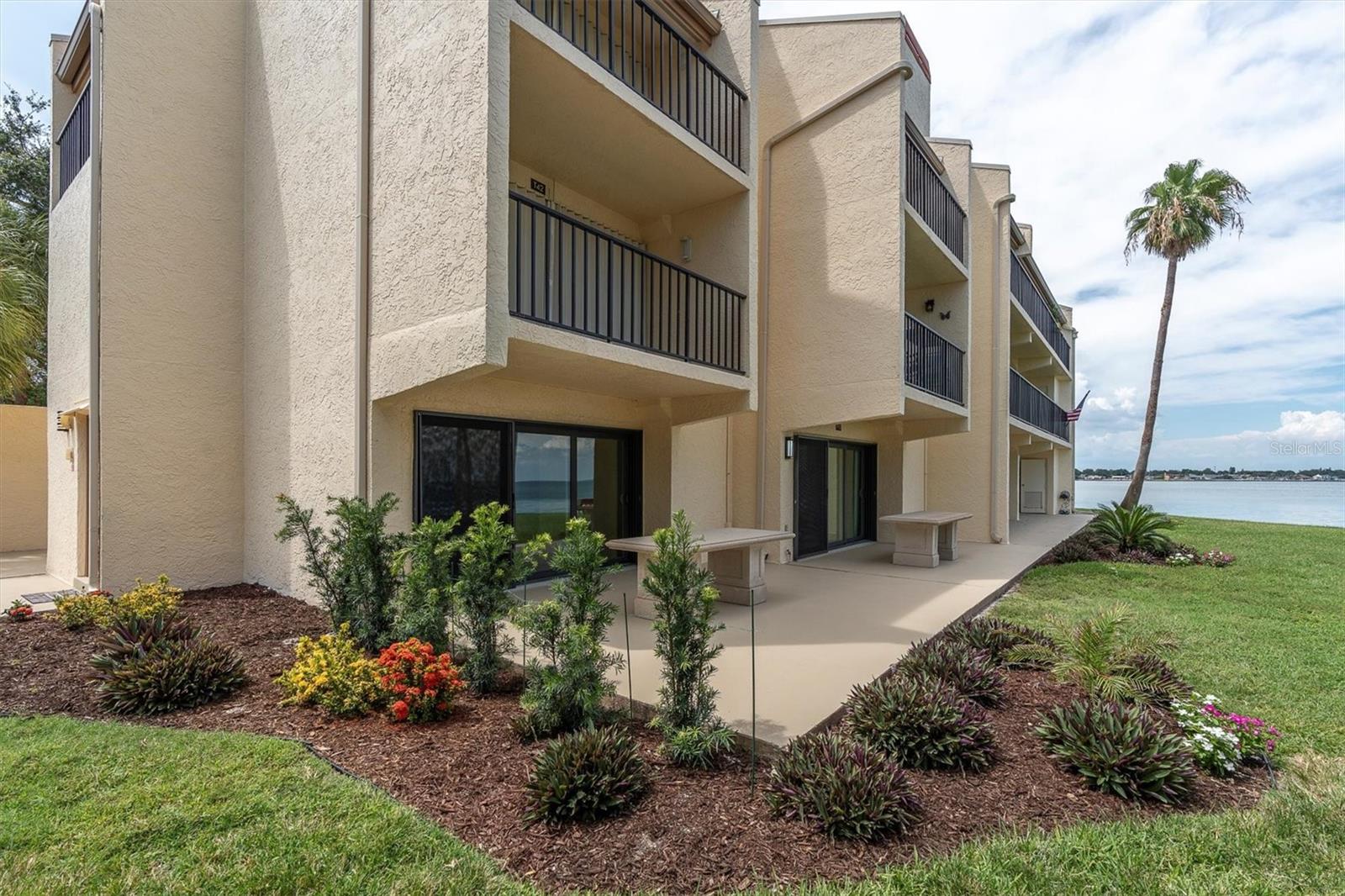 SEAPOINTE TERRACE CONDO - Residential Lease