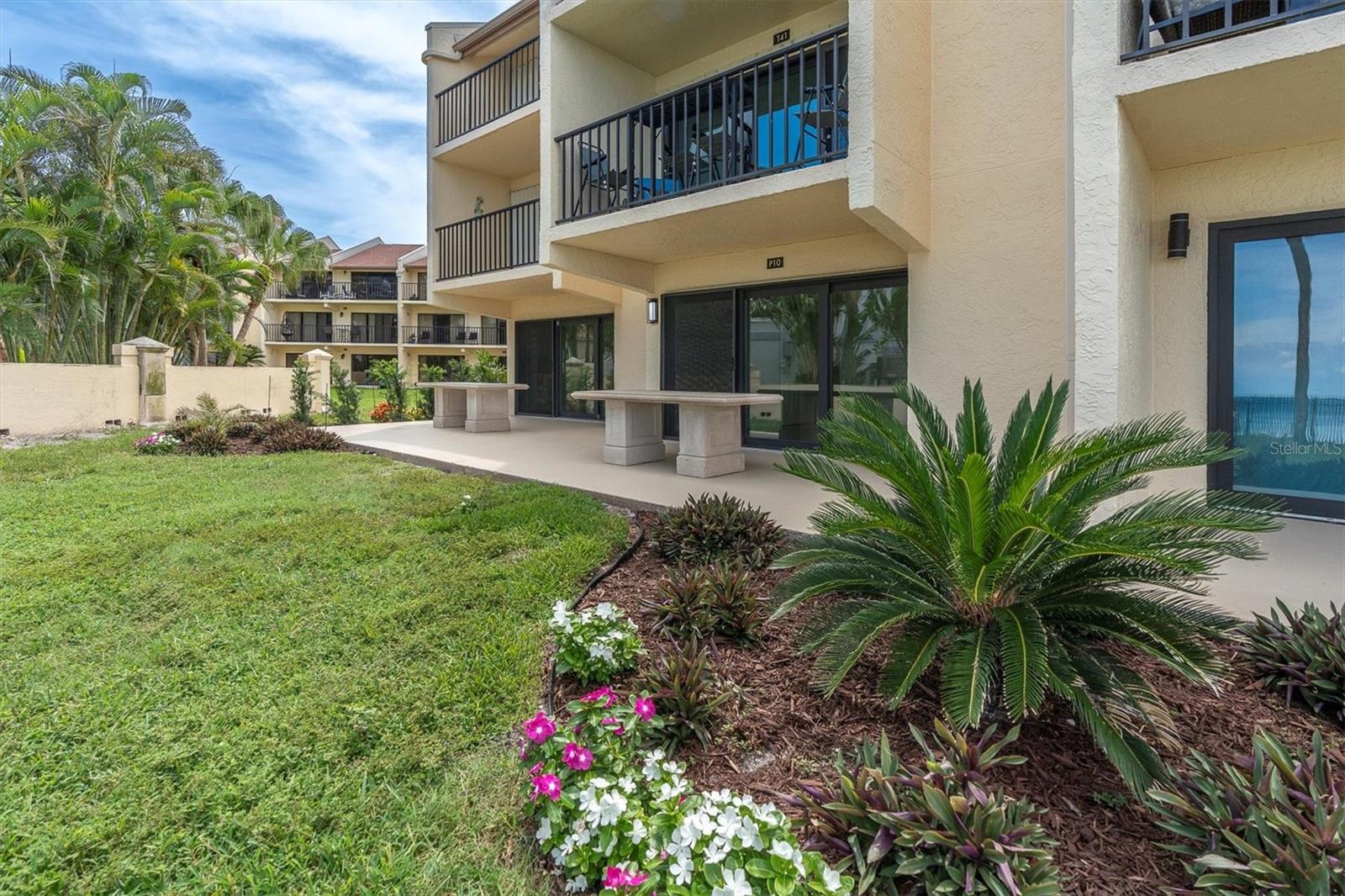 SEAPOINTE TERRACE CONDO - Residential Lease