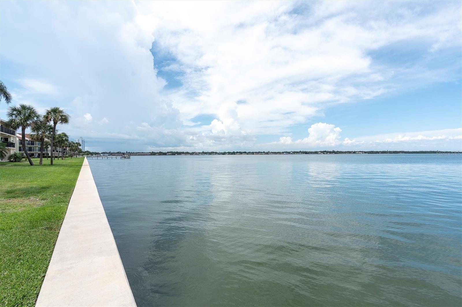 SEAPOINTE TERRACE CONDO - Residential Lease