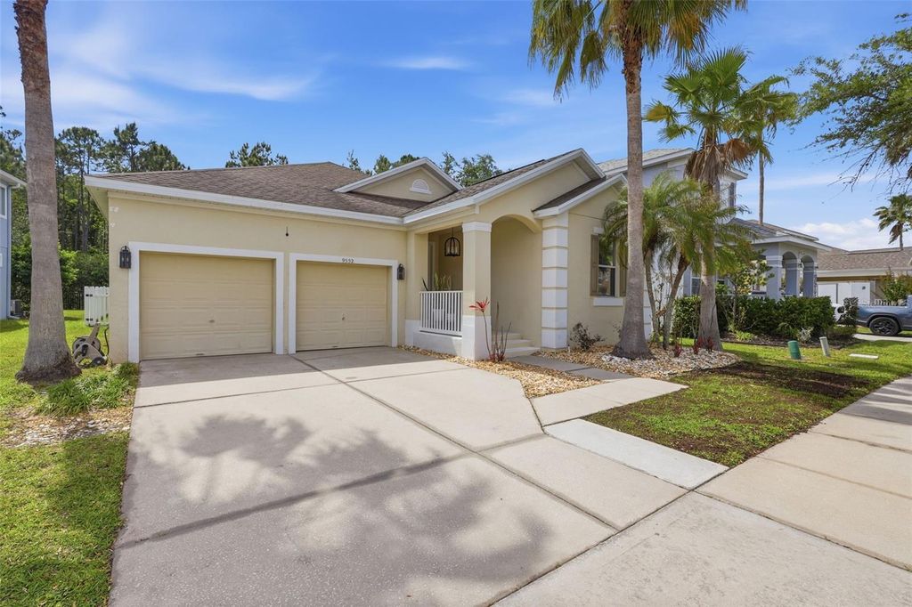 Photo of 9552 Piccadilly Sky Way, Orlando, FL 32827 (MLS # O6403379)