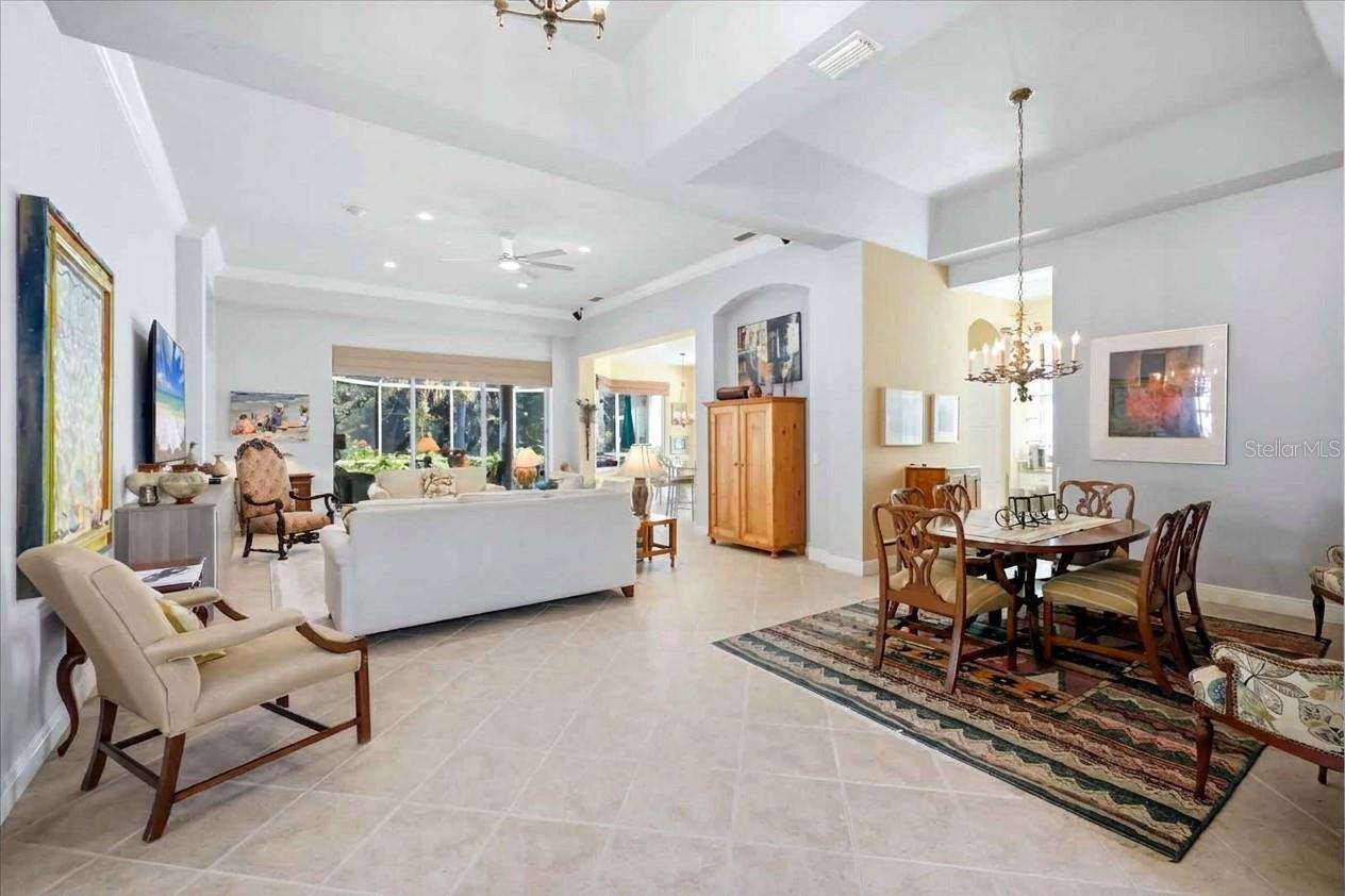 8147 ABINGDON COURT