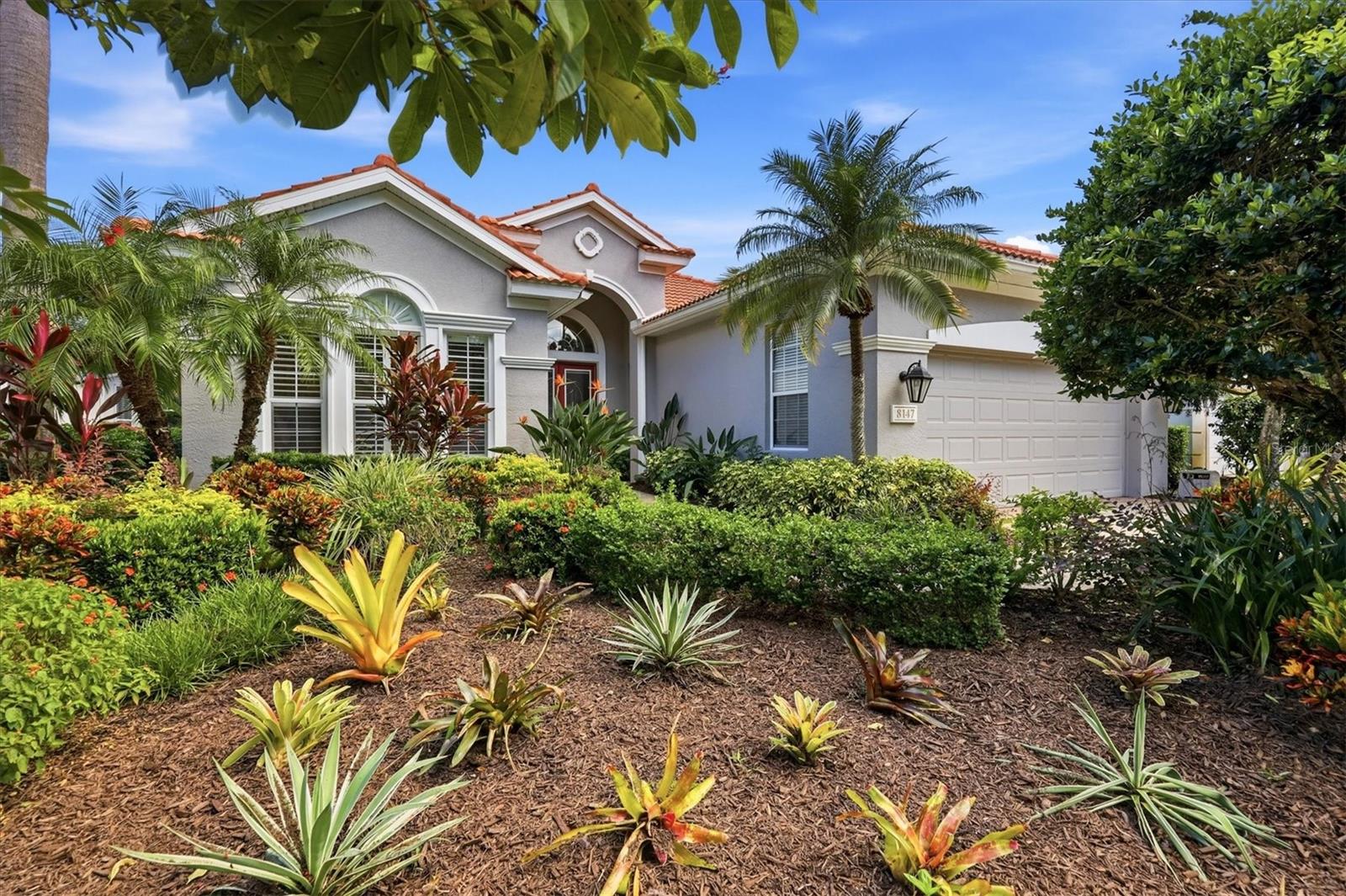 8147 ABINGDON COURT