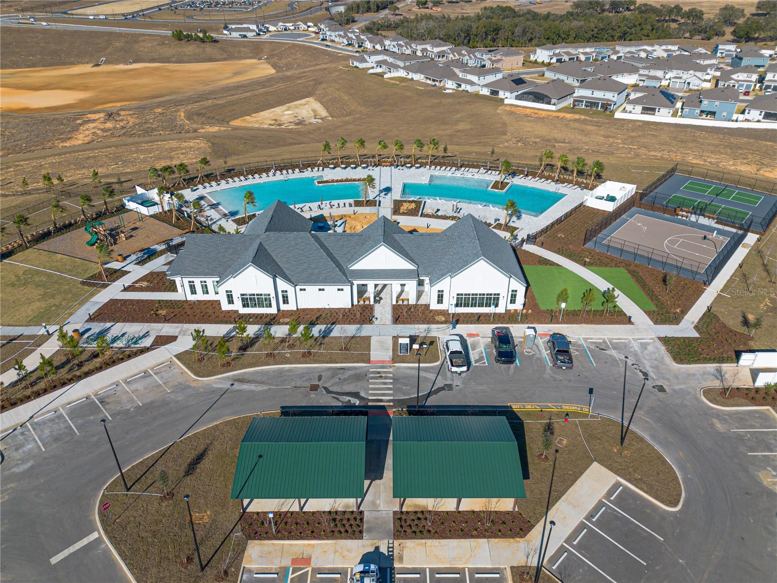 HILLS OF MINNEOLA - Residential