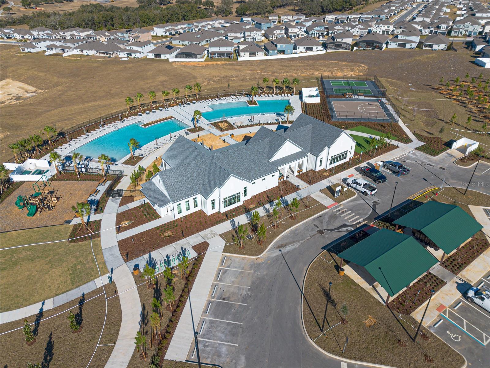 HILLS OF MINNEOLA - Residential