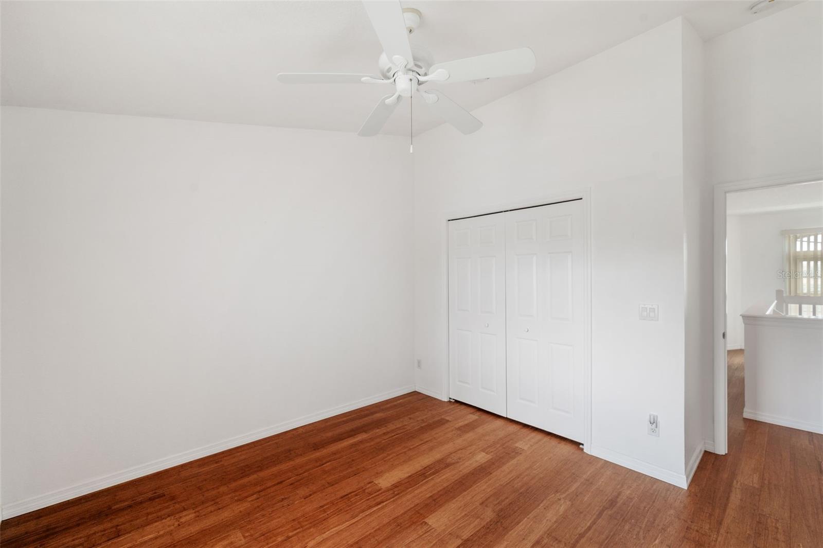 WILLOW LAKE - Residential