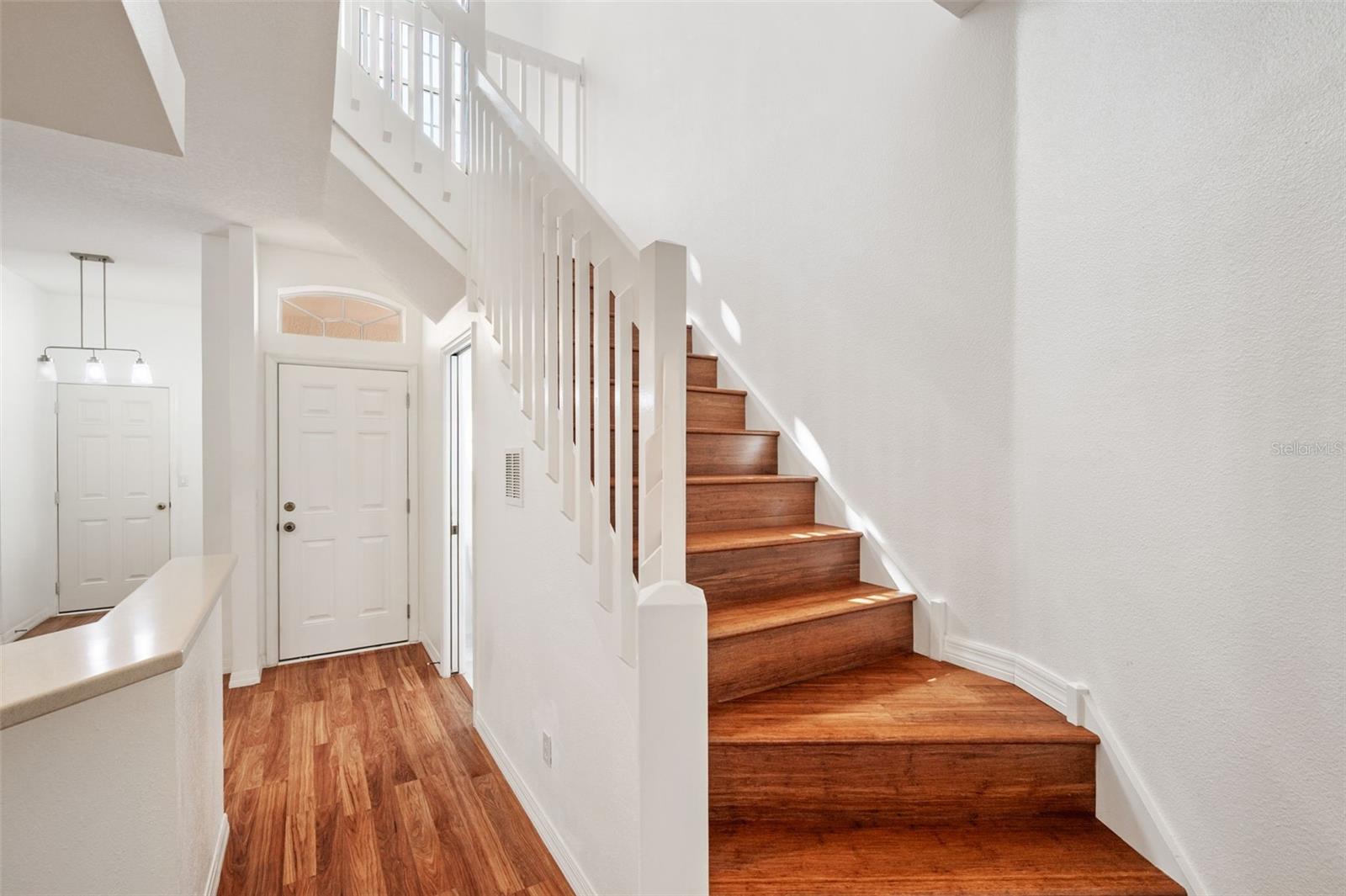 WILLOW LAKE - Residential