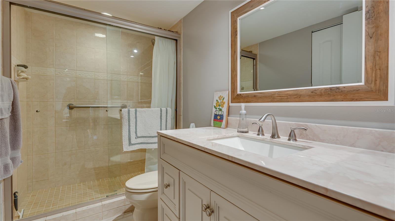 WILLOWS THE CONDO - Residential