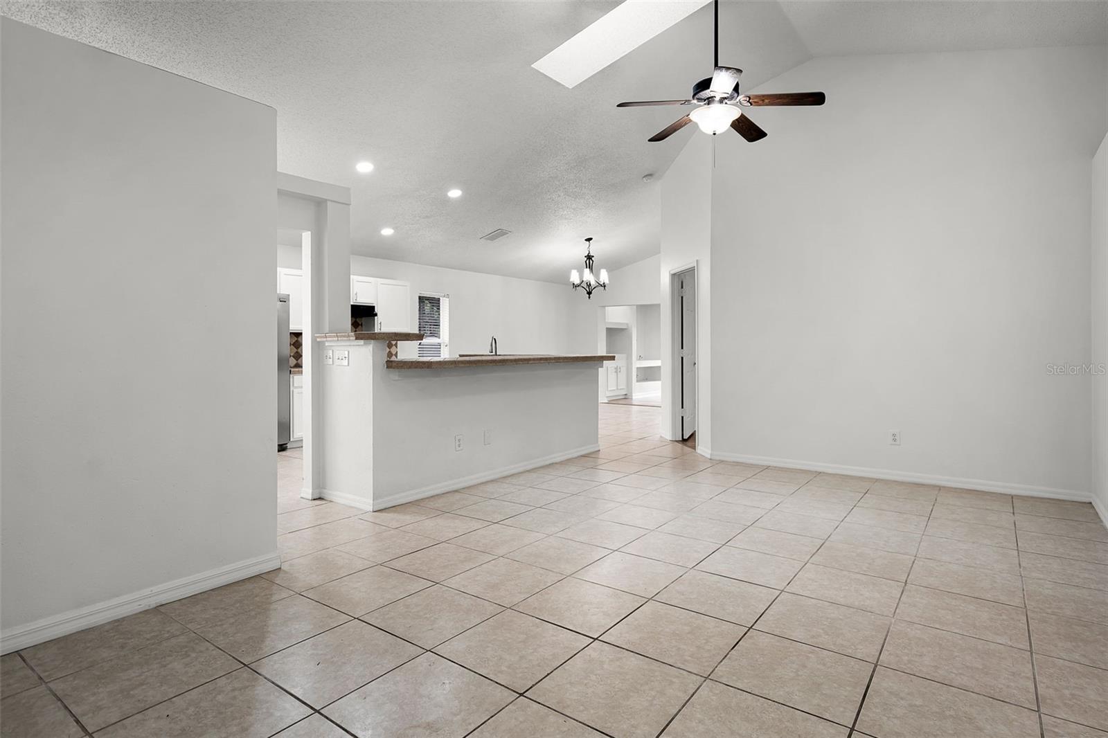 142 STONEGATE PASS