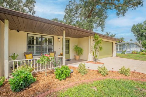 A home in SOUTH DAYTONA