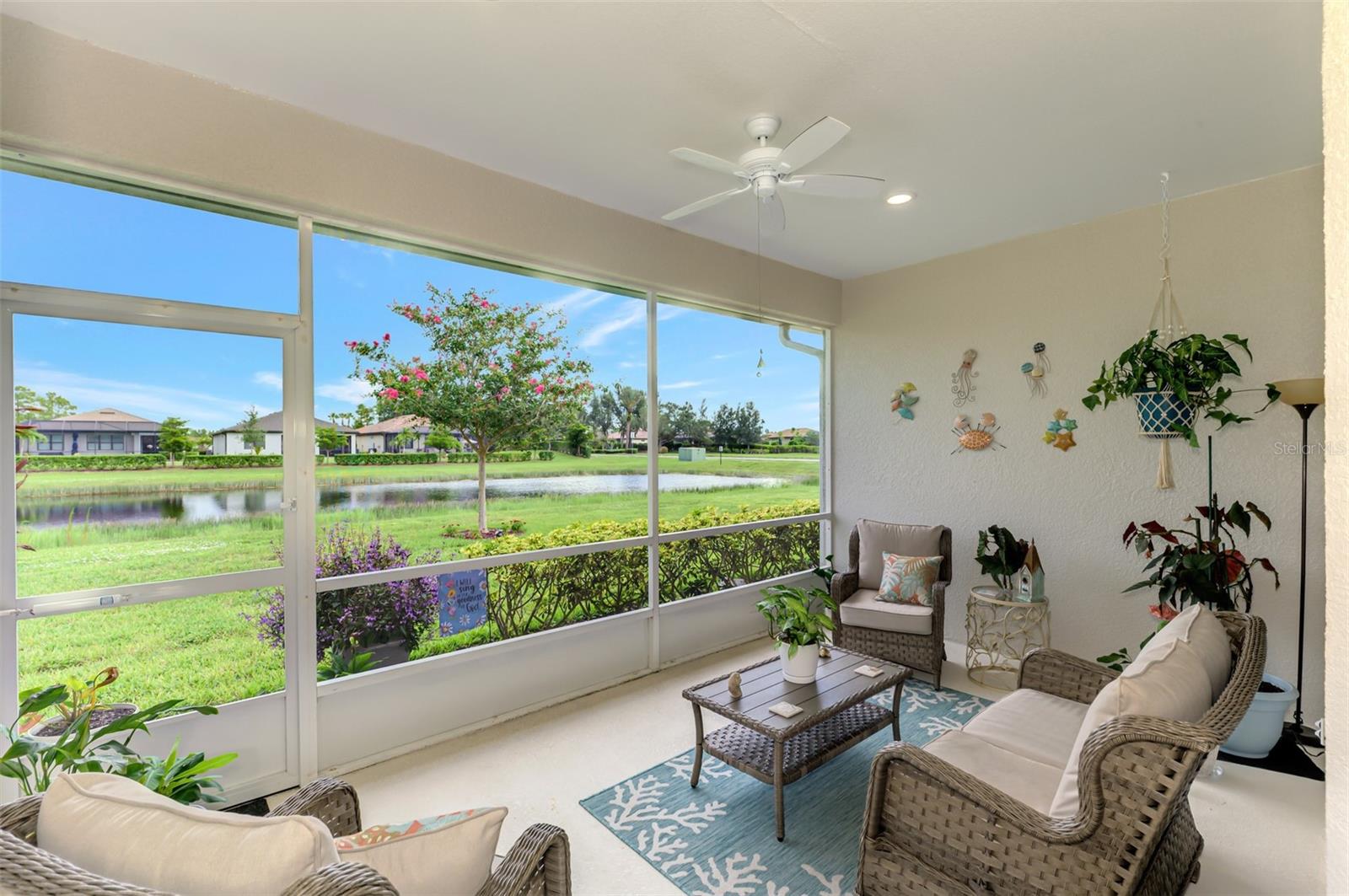THE CARRIAGE HOMES OF LAKESIDE PLANTATION - Residential