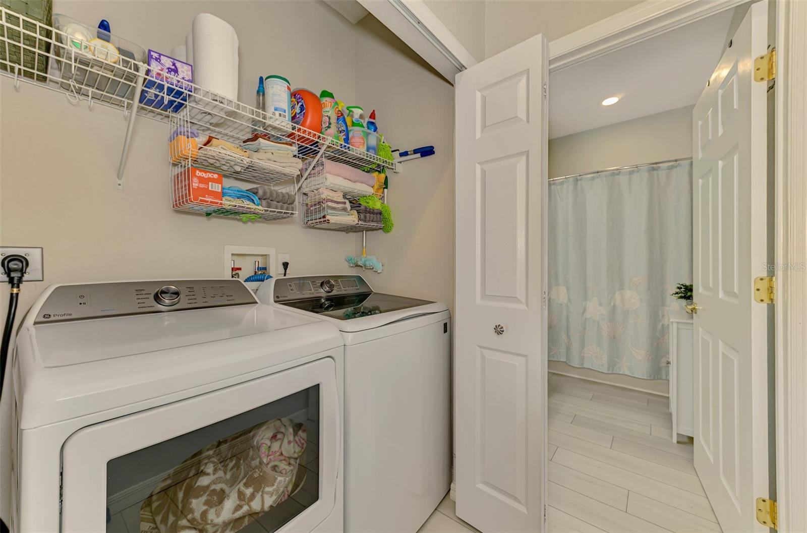 THE CARRIAGE HOMES OF LAKESIDE PLANTATION - Residential