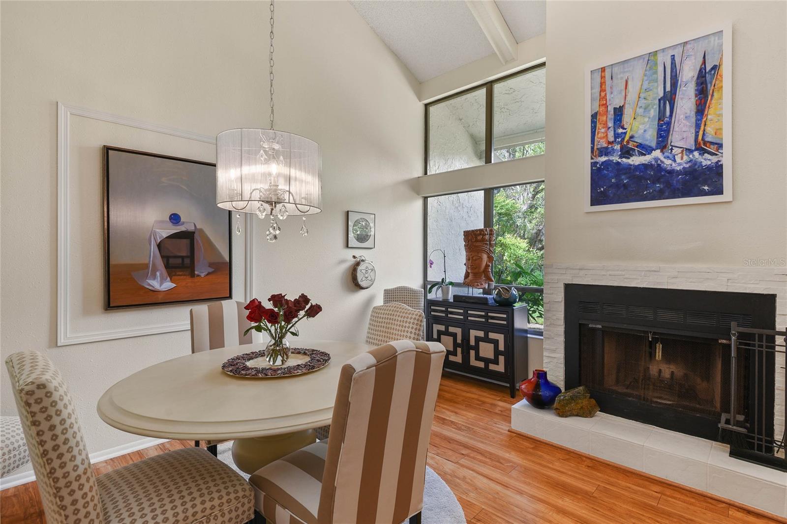 ULTRA VISTA CONDO - Residential