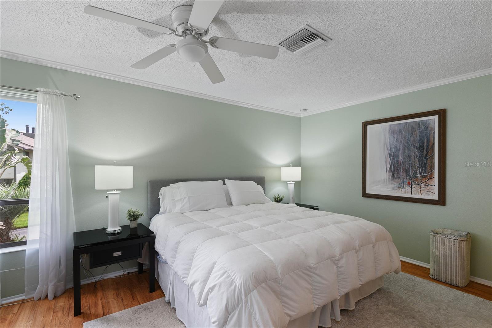 ULTRA VISTA CONDO - Residential