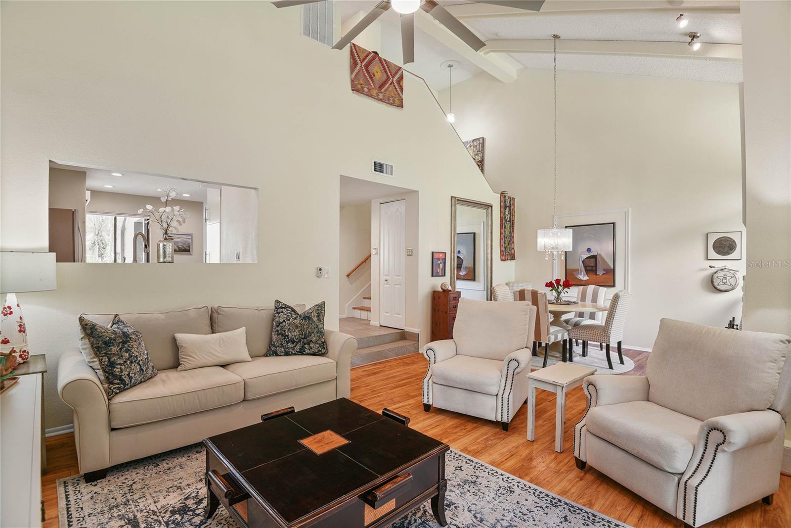 ULTRA VISTA CONDO - Residential