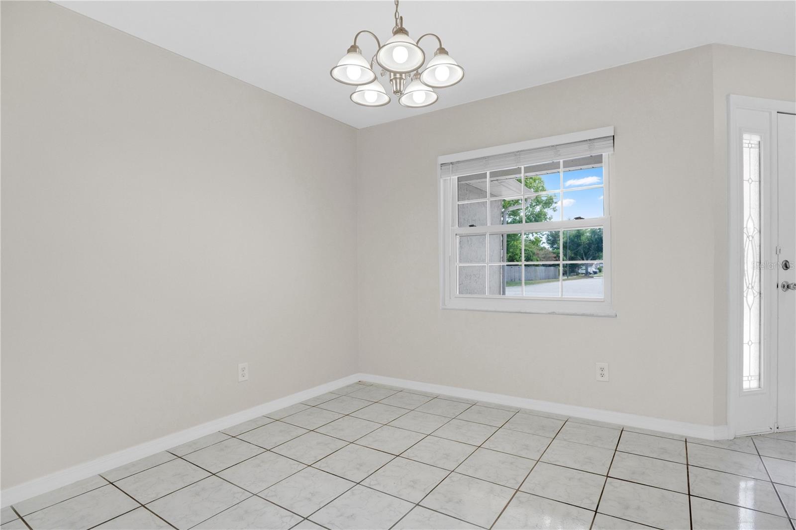 427 ELKWOOD LANE