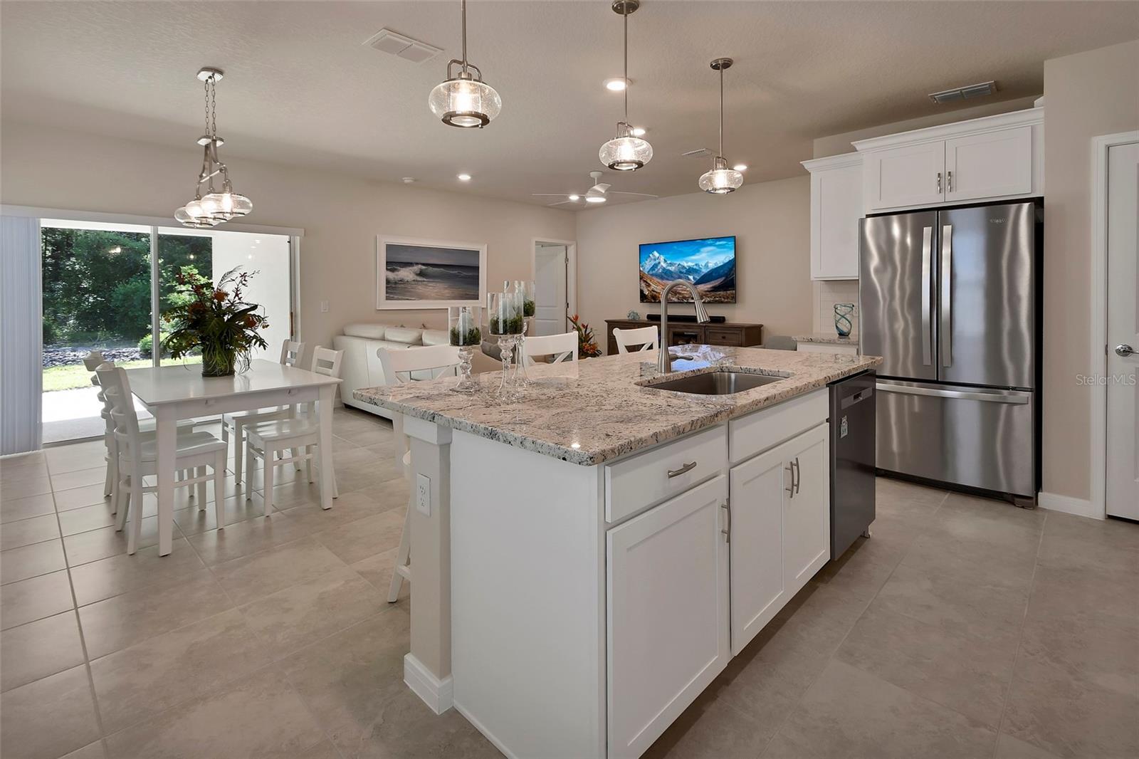 CANOPY TERRACE - Residential