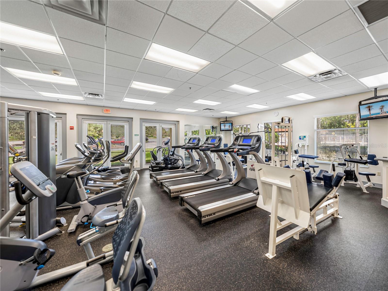 LAKE JOVITA GOLF & CC PH 4-C - Residential