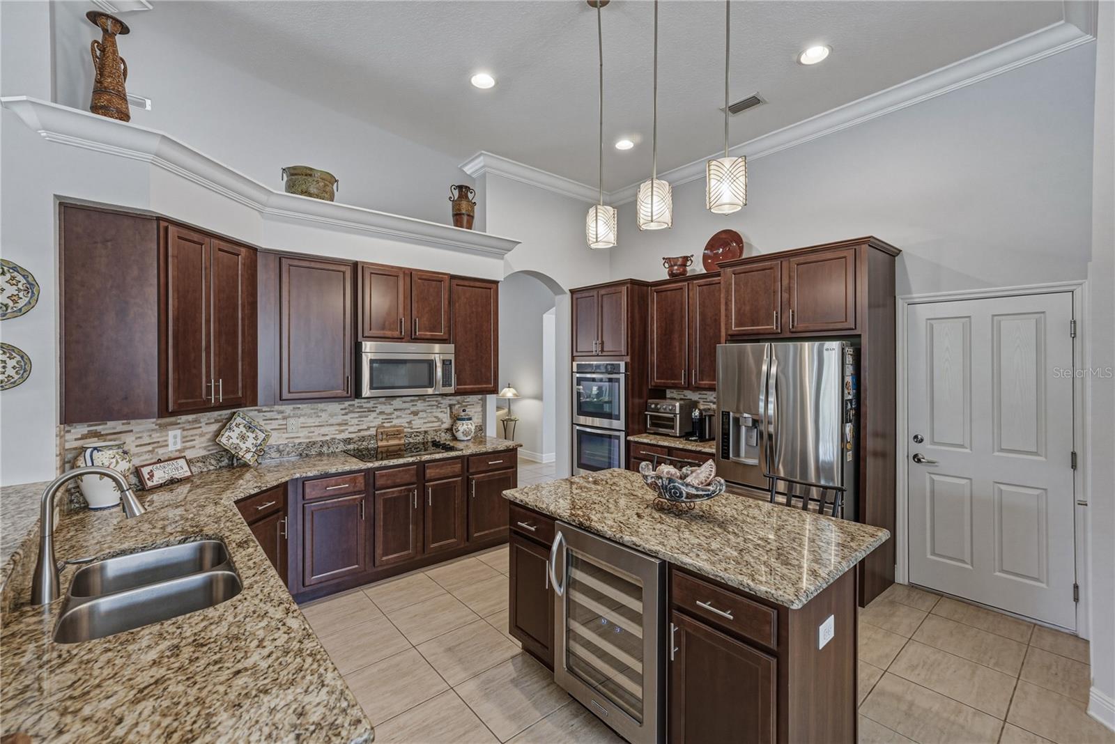 LAKE JOVITA GOLF & CC PH 4-C - Residential
