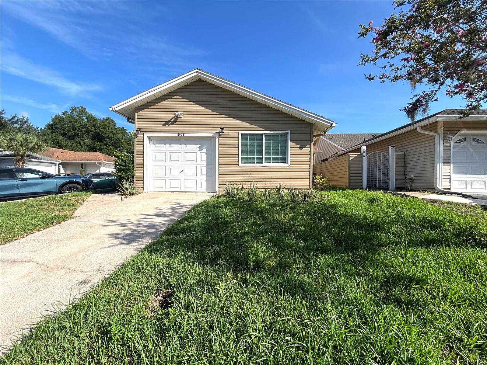 Ready for move in on July 22nd, 2025!! You'll love this beautiful three bedroom, two bath home located in the Stockbridge Community. This bright open floor plan has vaulted ceilings, eat in kitchen and a spacious living/dining room combo that leads to an enclosed Lanai and private fenced in backyard. The master bedroom suite has vaulted ceilings, a large walk in closet and a private bathroom. The home has neutral paint, tile throughout and carpet in all the bedrooms. Great location - quiet cul-de-sac street of nicely maintained homes, short drive to essential shopping/dining, and just around the corner from the community's pool , tennis courts, playground and Wekiva Springs State Park. The home is located near public transportation and is 30 minutes to downtown Orlando and an hour to the beaches. All applicants are required to do a credit and background check. Renters insurance required.**1 pet 35lbs max**