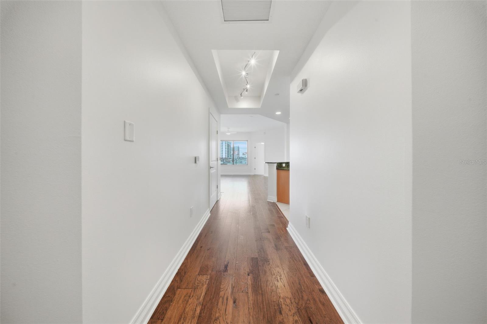1209 E CUMBERLAND AVENUE 604