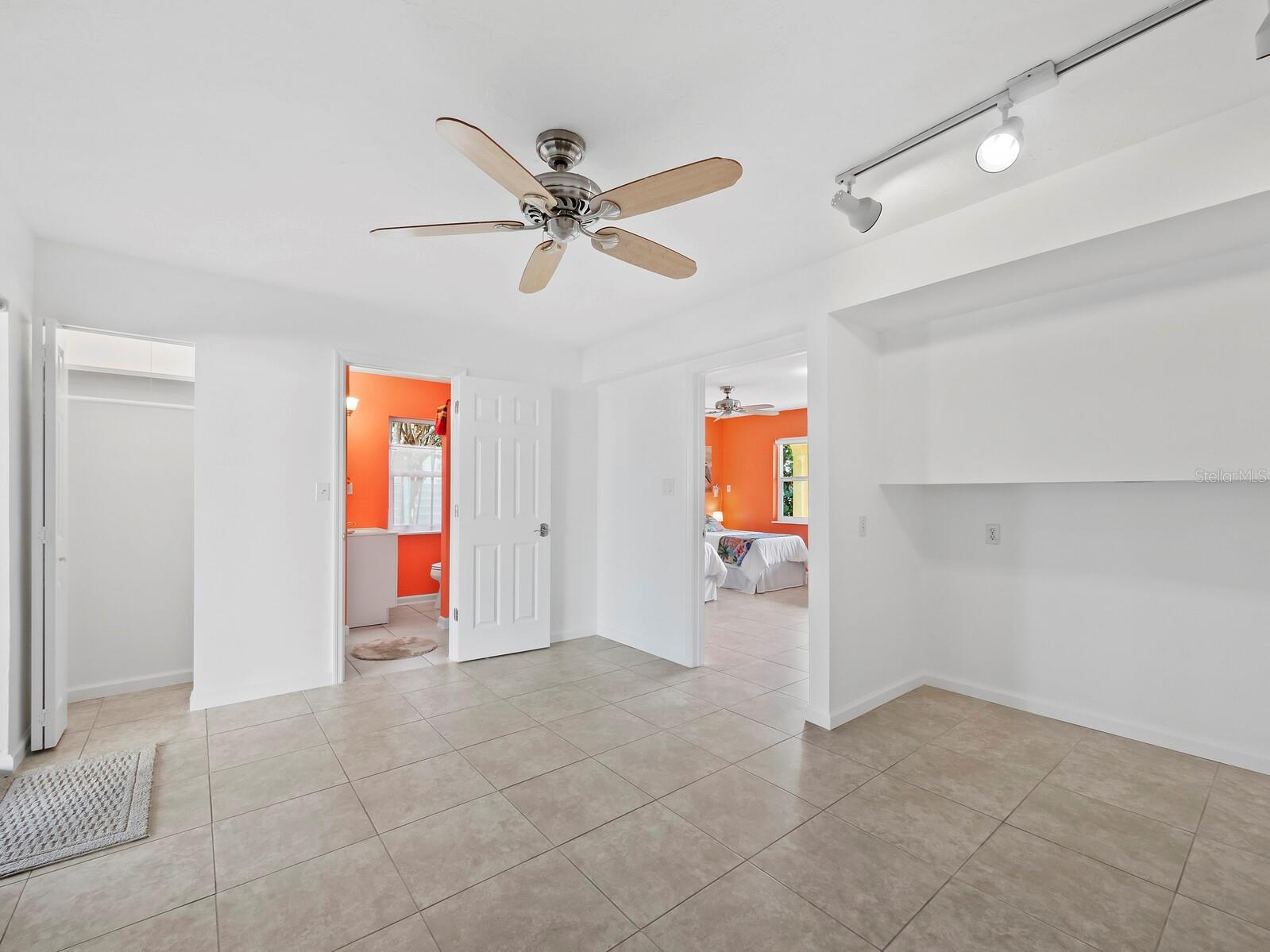 LONGBEACH REV OF R P JORDANS SUB - Residential