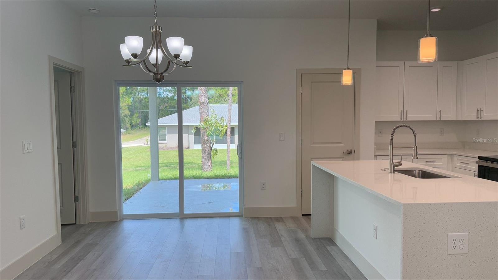 RAINBOW LAKES ESTATE - Residential