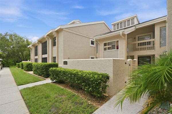 60 ST ANDREWS PL, OLDSMAR, FL 34677 - Image 5fa2a3c7b0cff33dda34e2083a491a98/386595532