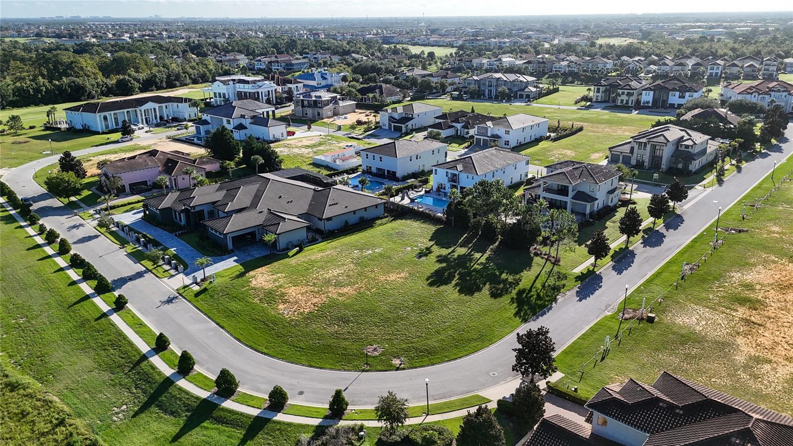 8022 TWIN EAGLES LOOP