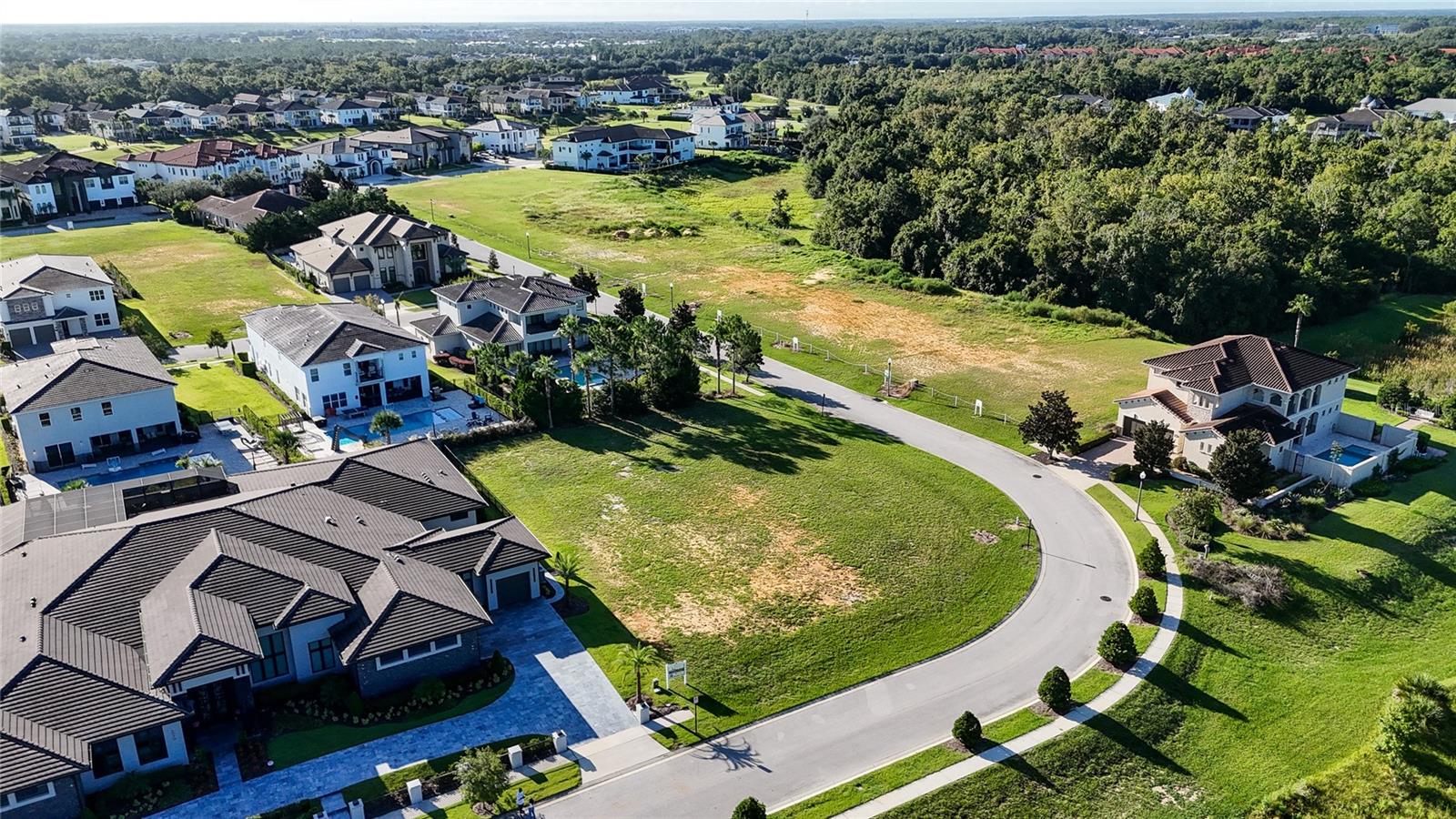 8022 TWIN EAGLES LOOP