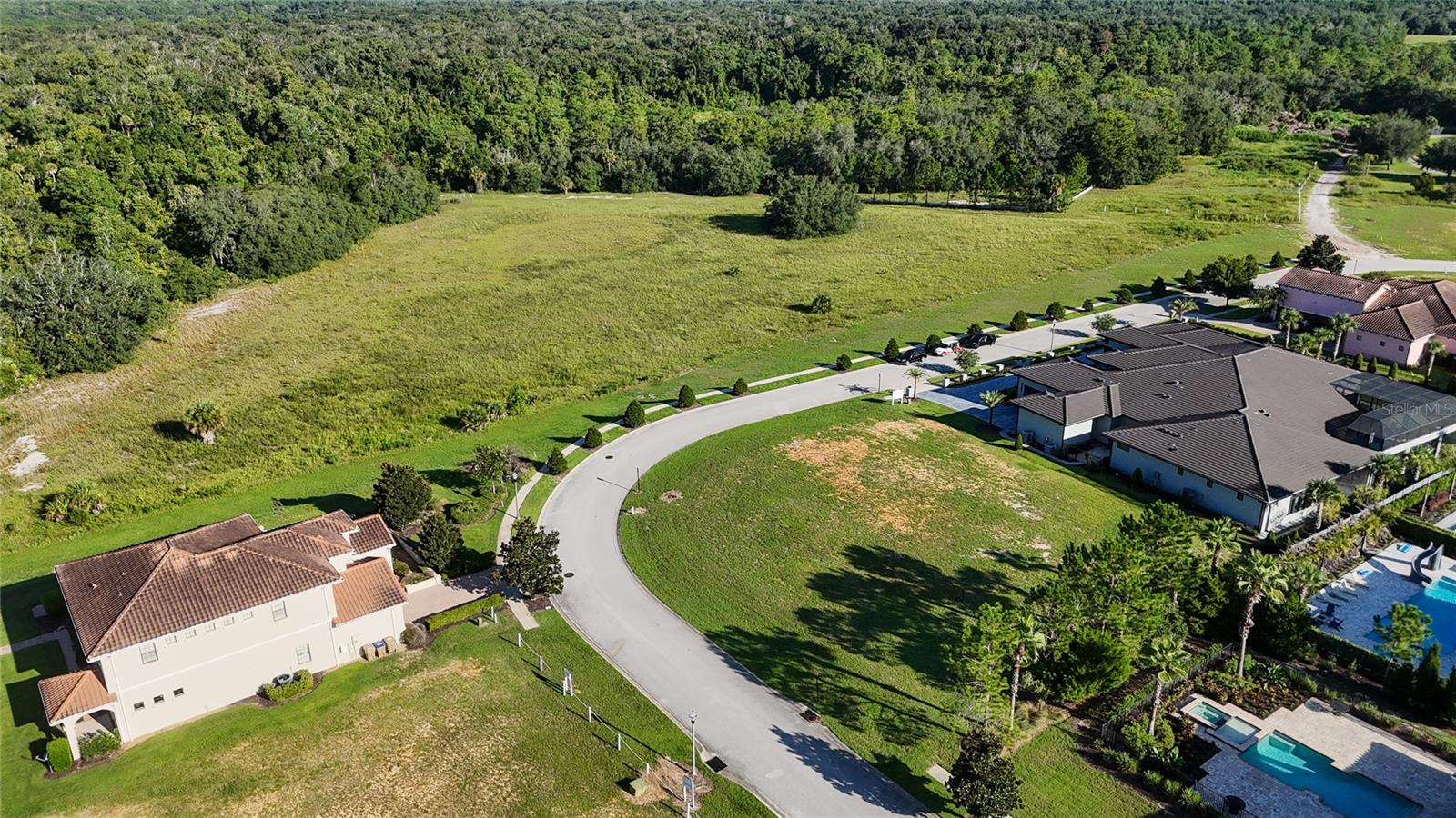 8022 TWIN EAGLES LOOP