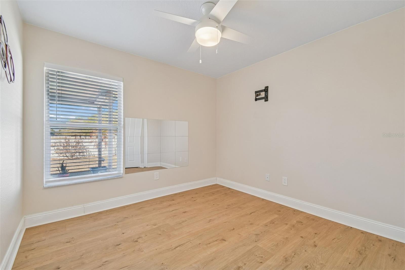 SOUTH COVE PH 2/3 - Residential