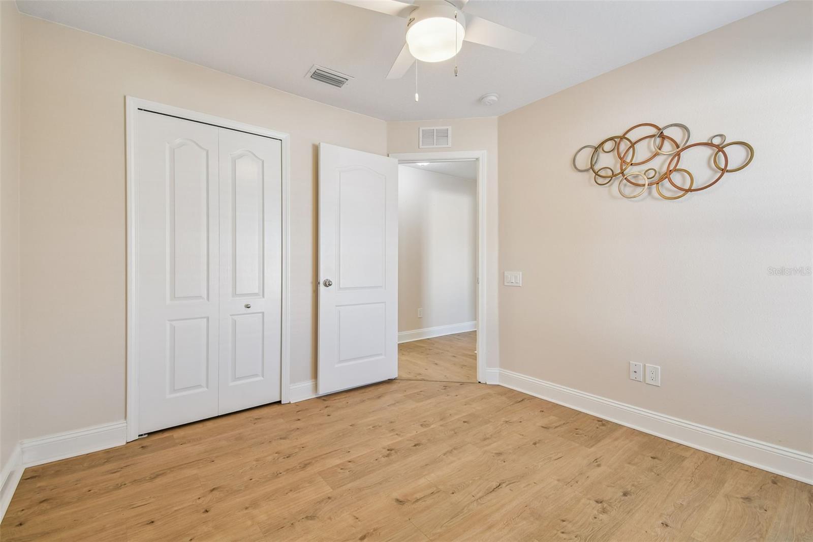 SOUTH COVE PH 2/3 - Residential