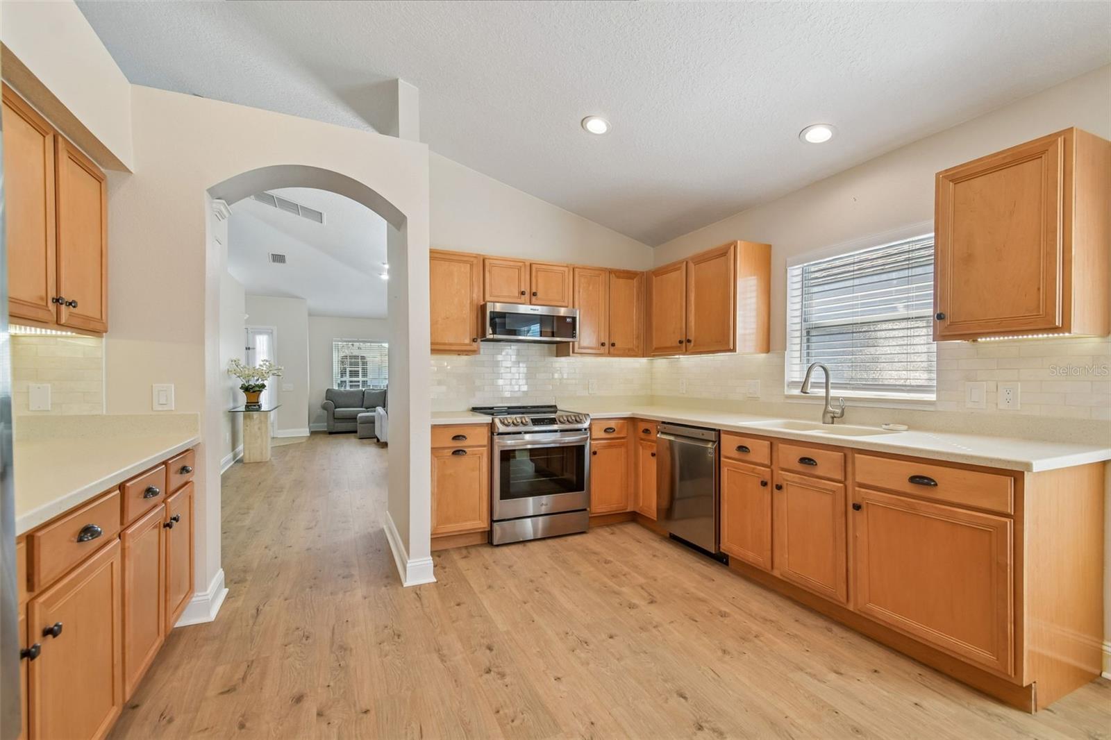 SOUTH COVE PH 2/3 - Residential