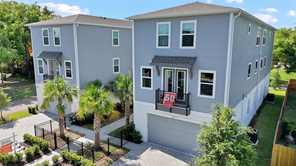 Photo of 208 W Frances Avenue #3, Tampa, FL 33602 (MLS # TB8503947)