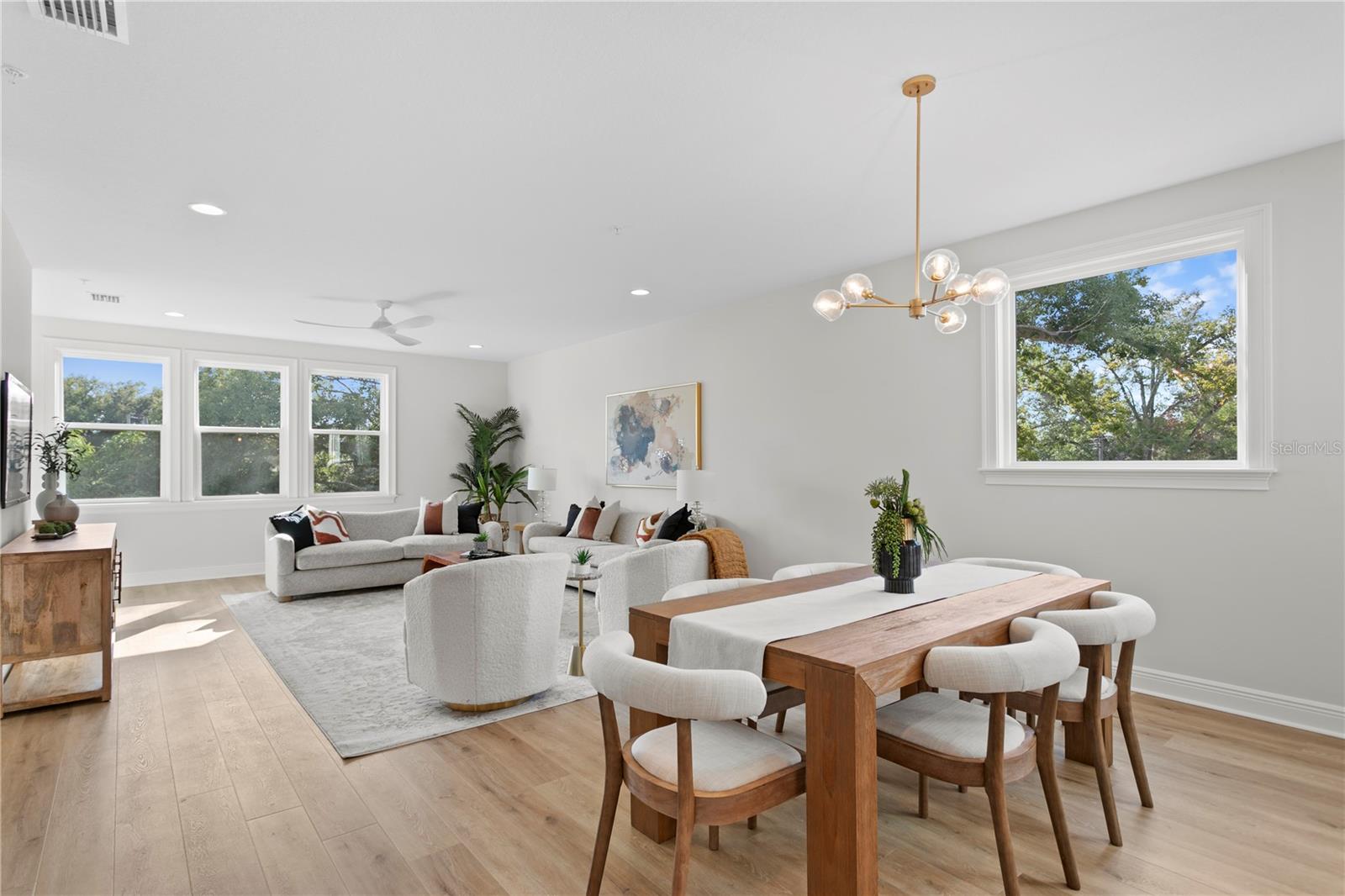 MATTHEW BUNCH TOWNHOMES - Residential